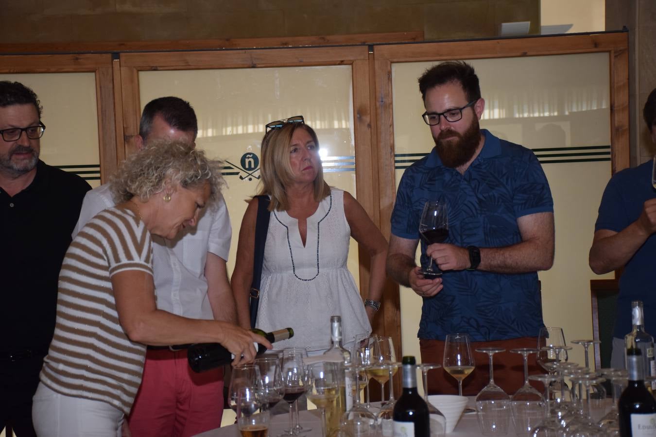 Un momento de la cata de Bodegas Altanza.