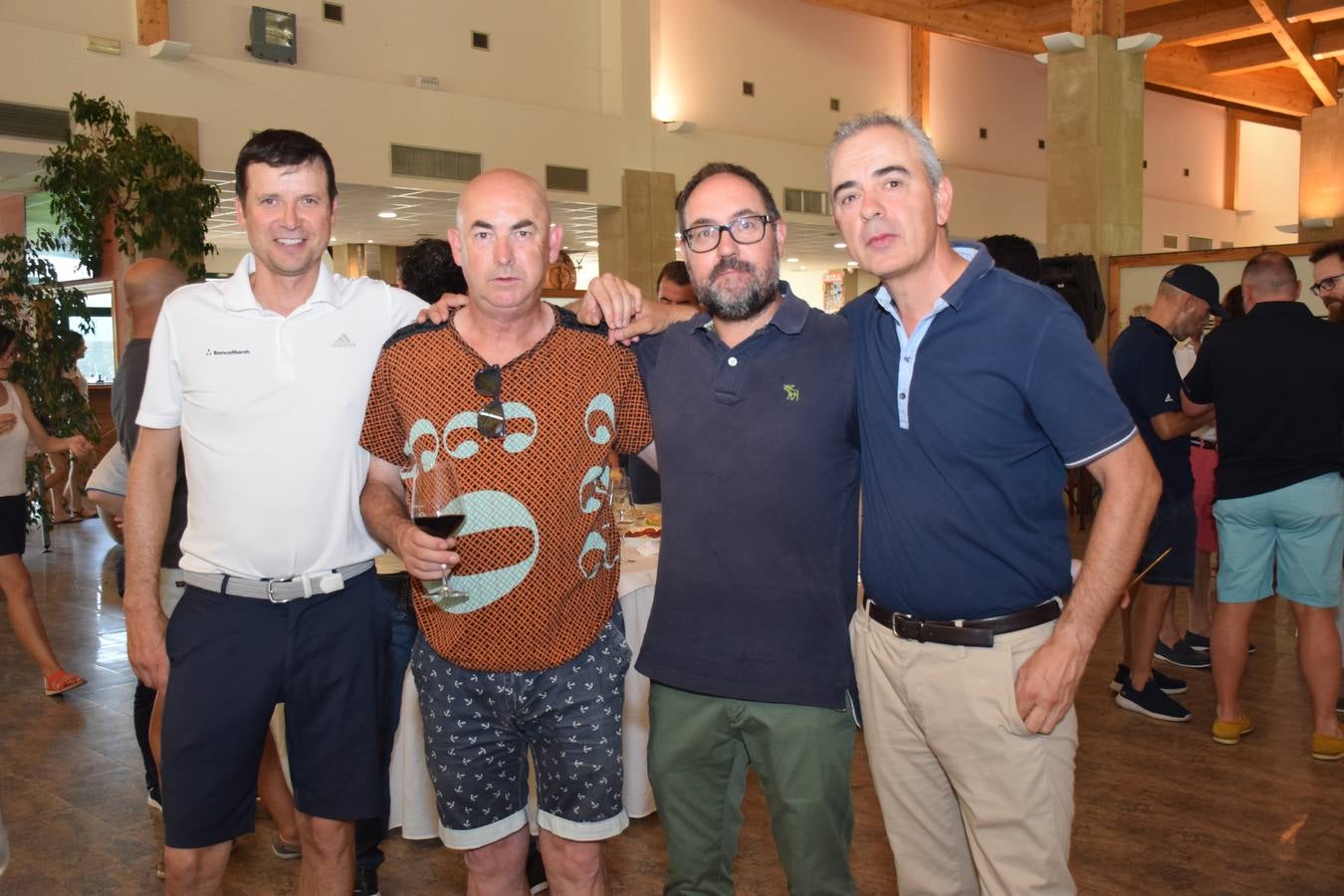 Un momento de la cata de Bodegas Altanza.