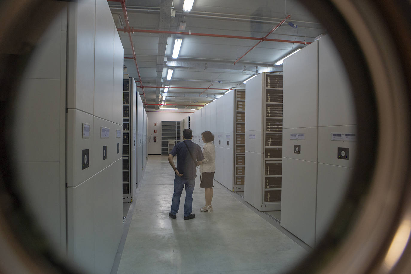 Es la desconocida segunda sede de la Biblioteca Nacional de España (BNE), pues la primera, ubicada en un palacio neoclásico del Paseo de Recoletos de la capital