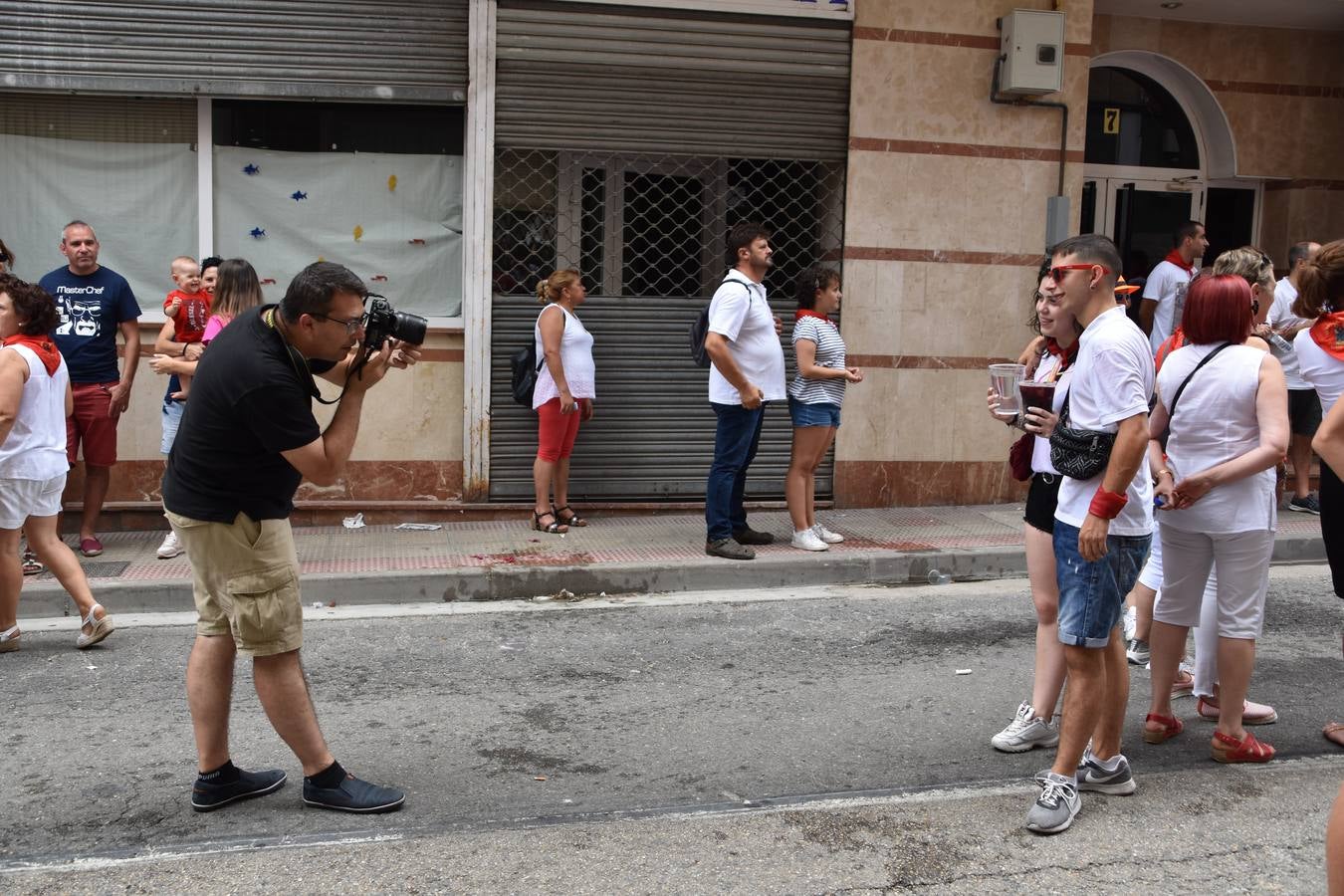 Fotos: Cervera lanza el cohete y disfruta del recorrido del agua va