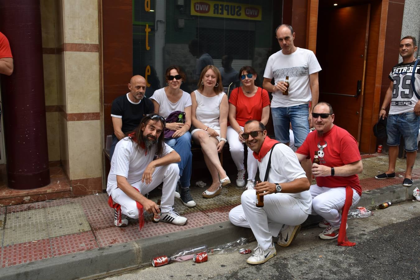 Fotos: Cervera lanza el cohete y disfruta del recorrido del agua va
