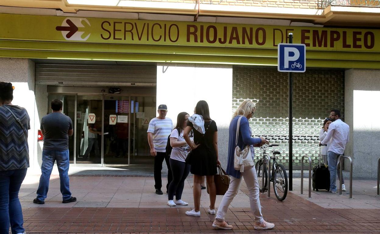 La EPA deja el paro riojano en 15.600 personas