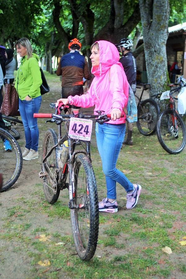 Fotos: Prueba BTT Extreme de Ezcaray: salida y meta