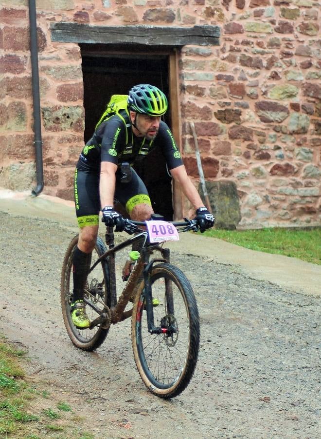 Fotos: Prueba: BTT Extreme de Ezcaray. El paso por Turza y Las Tres Aguas