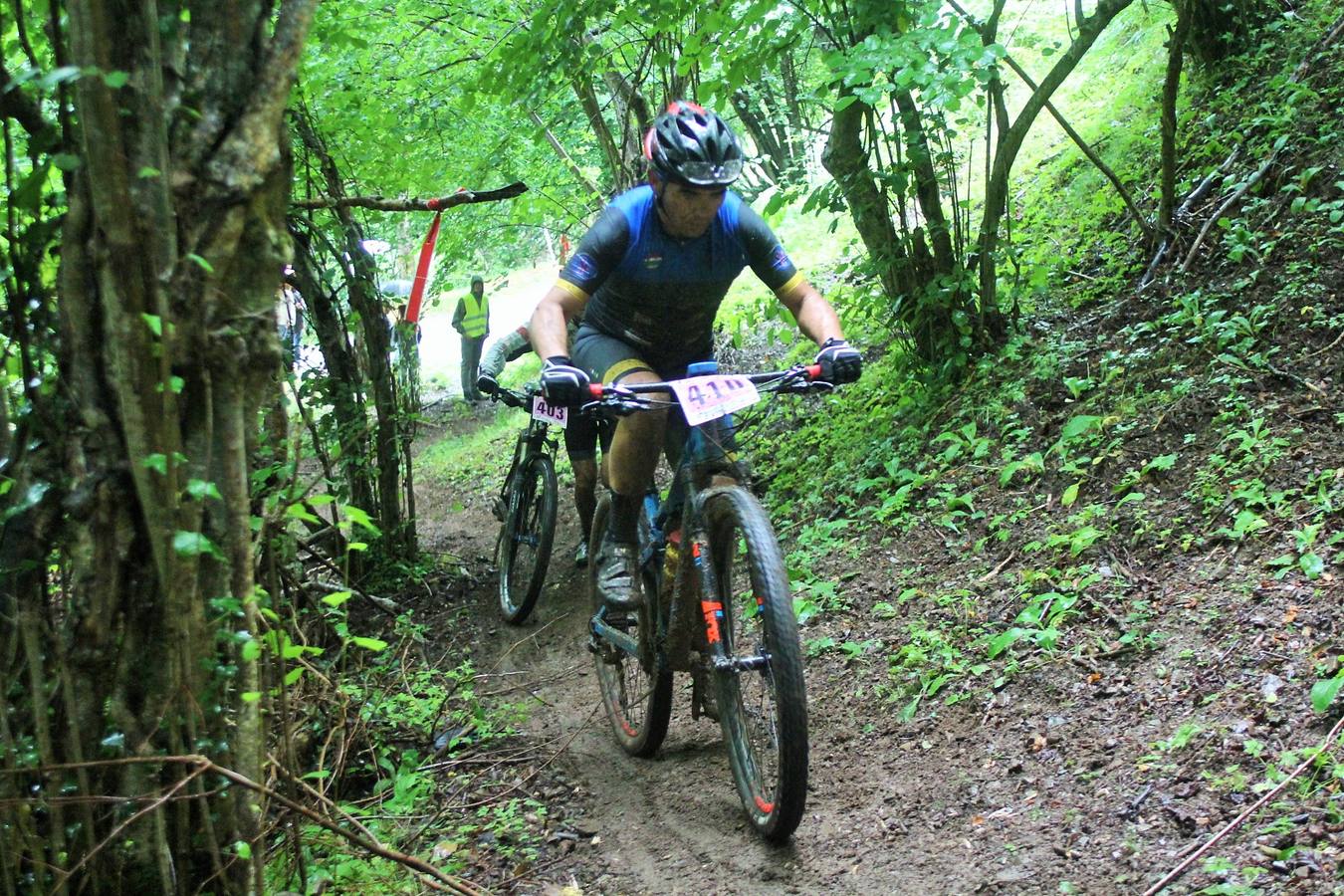 Fotos: Prueba: BTT Extreme de Ezcaray. El paso por Turza y Las Tres Aguas