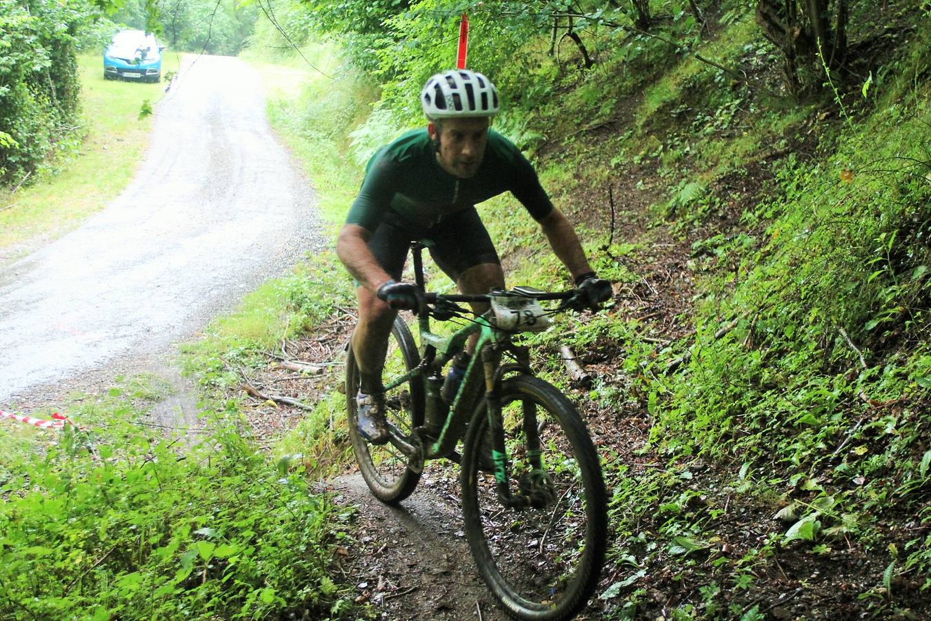 Fotos: Prueba: BTT Extreme de Ezcaray. El paso por Turza y Las Tres Aguas
