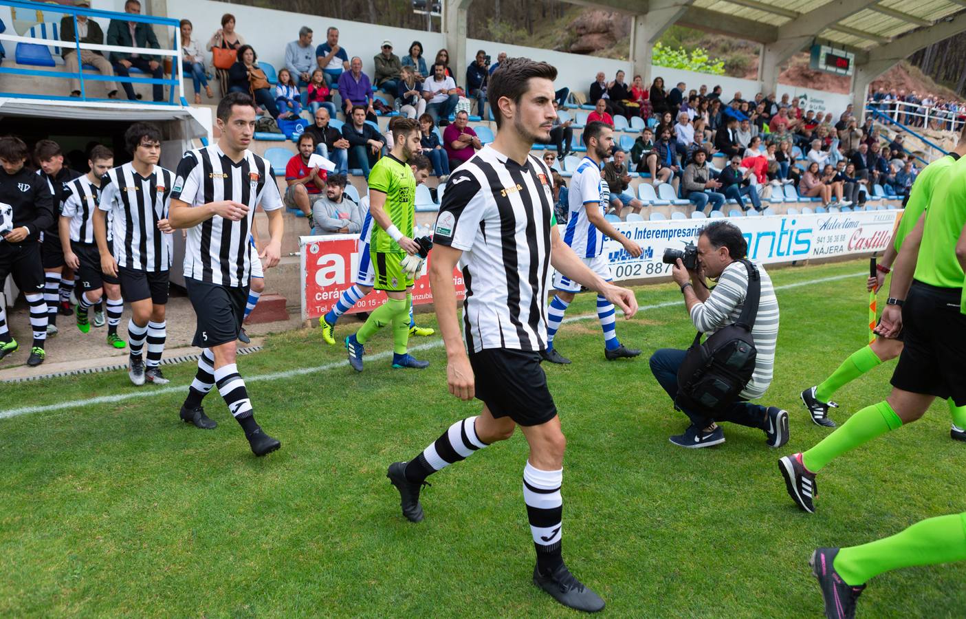 Fotos: El Haro derrota al Náxara en su estreno