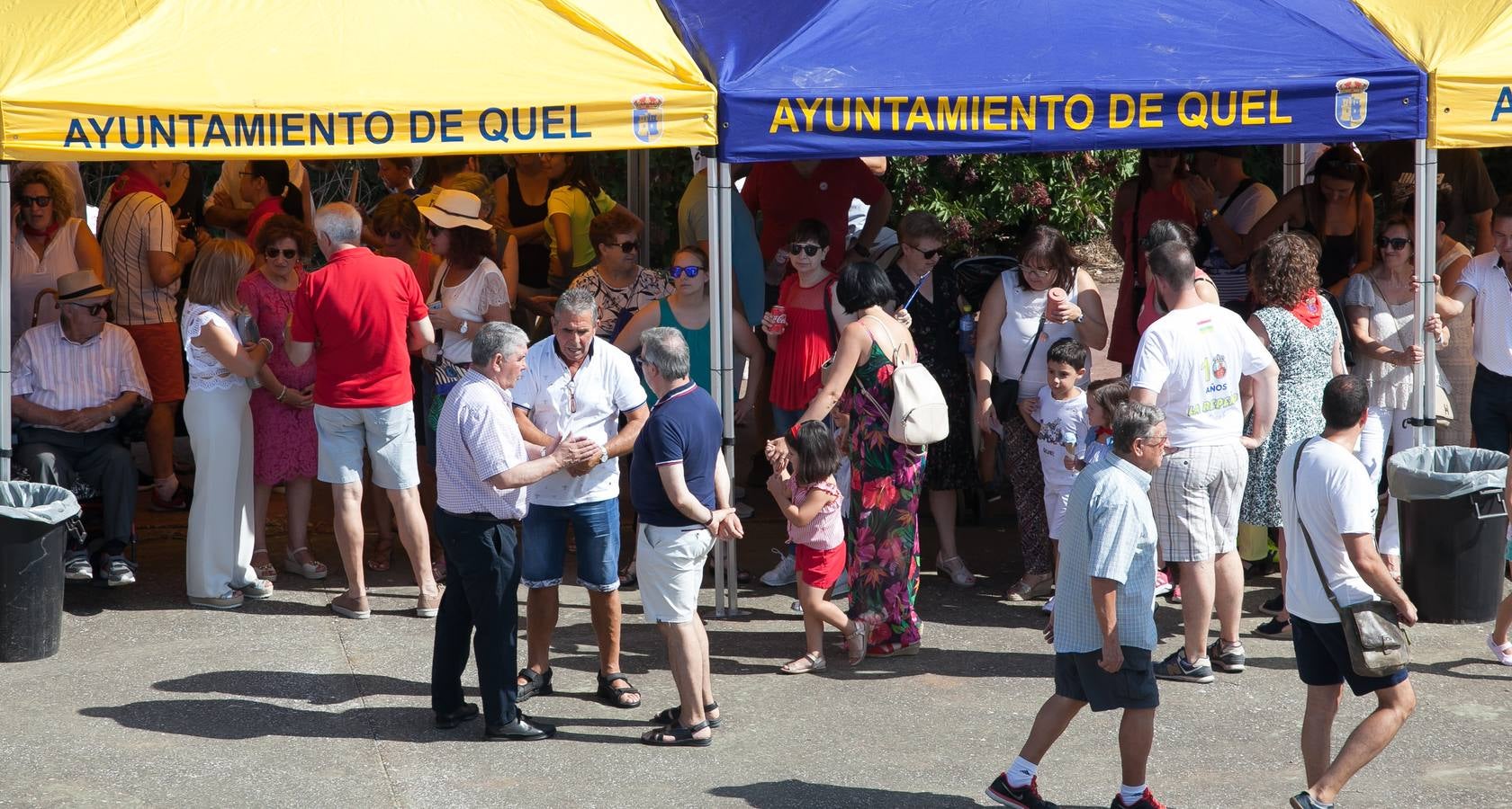 Fotos: Las imágenes del lanzamiento del pan y el queso en Quel