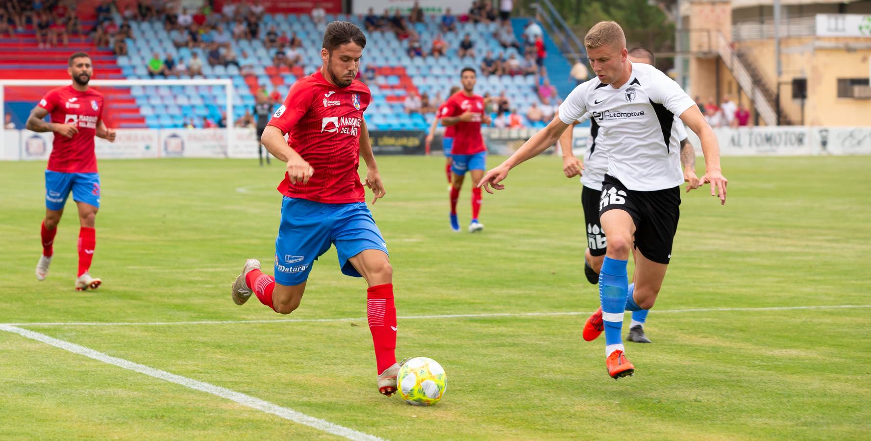 Fotos: El Calahorra cae ante el Burgos