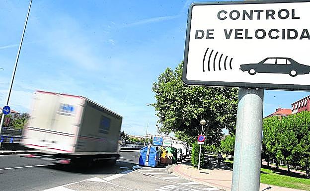 La avenida Lope de Vega, a uno y otro lado de la circunvalación, es donde más actúa el radar móvil