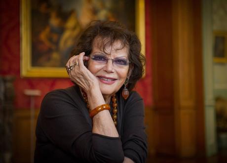 Imagen - La actriz italiana Claudia Cardinale posa en el museo de Tours en 2015. / AFP