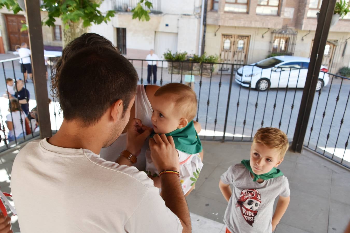 Fotos: Alcanadre arranca cinco días de fiestas