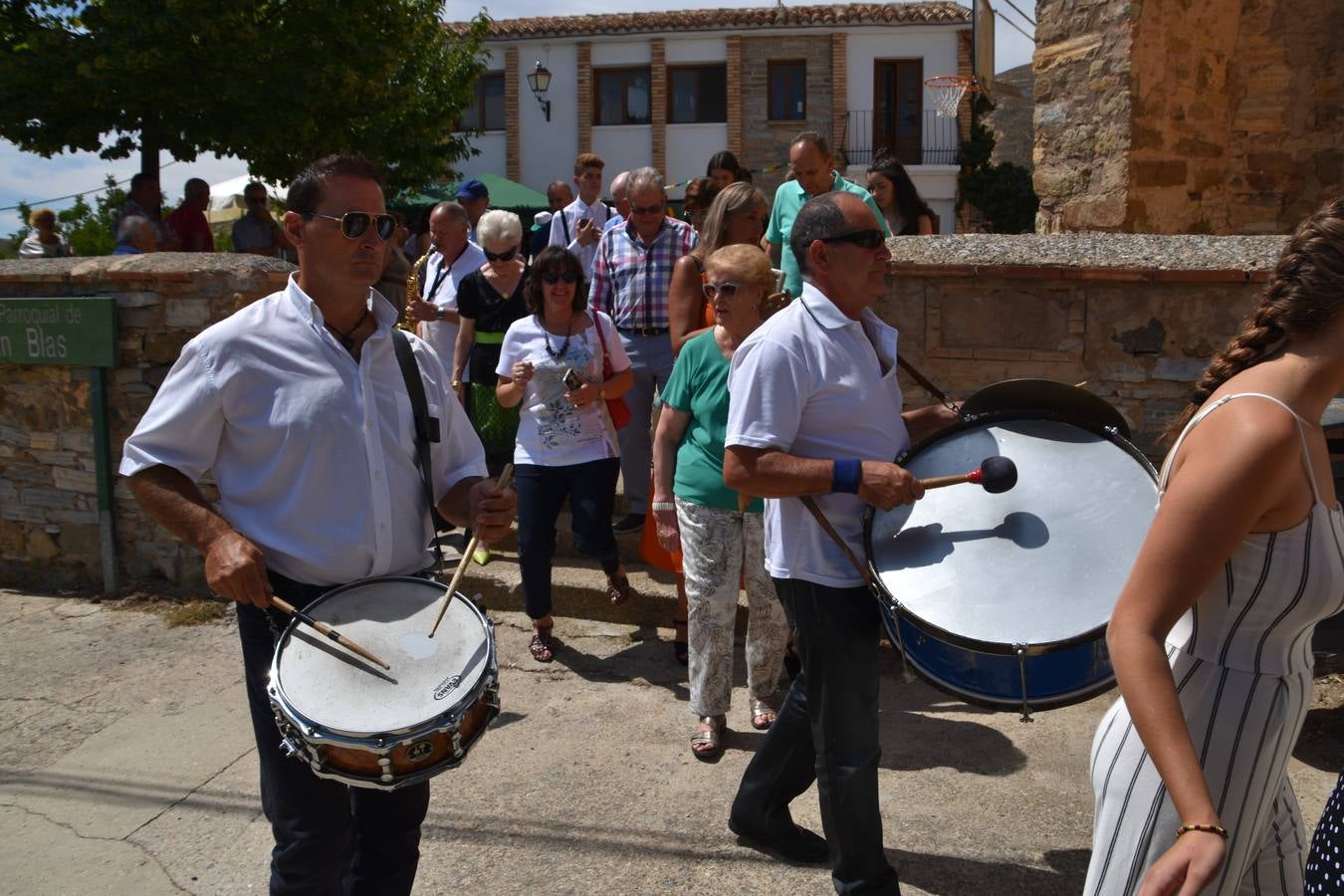 Fotos: Día grande de las fiestas de Navajún en honor a la Virgen de Atisca