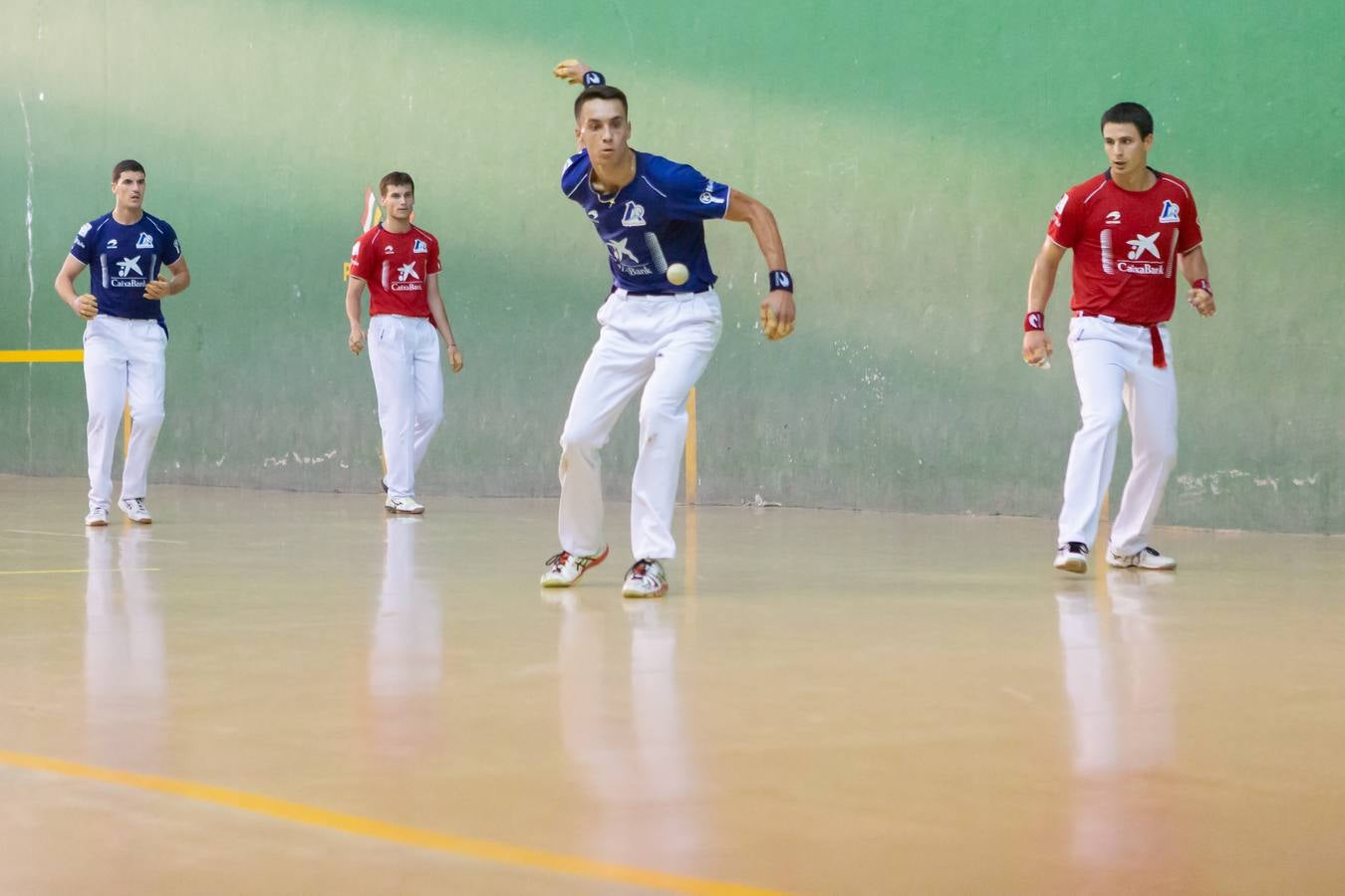 Fotos: La pelota llena el frontón de Uruñuela