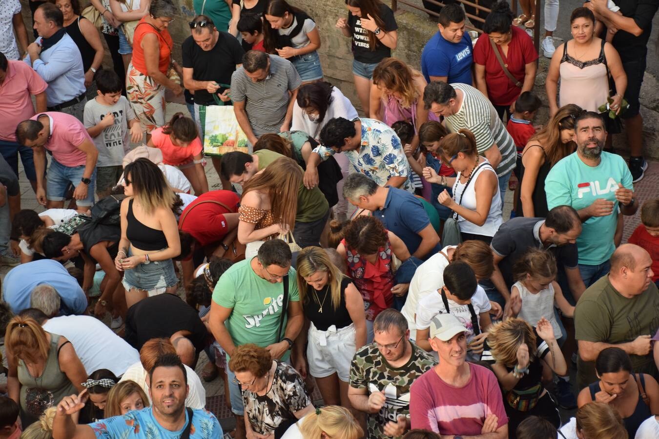 Fotos: Albelda dispara el cohete de las fiestas