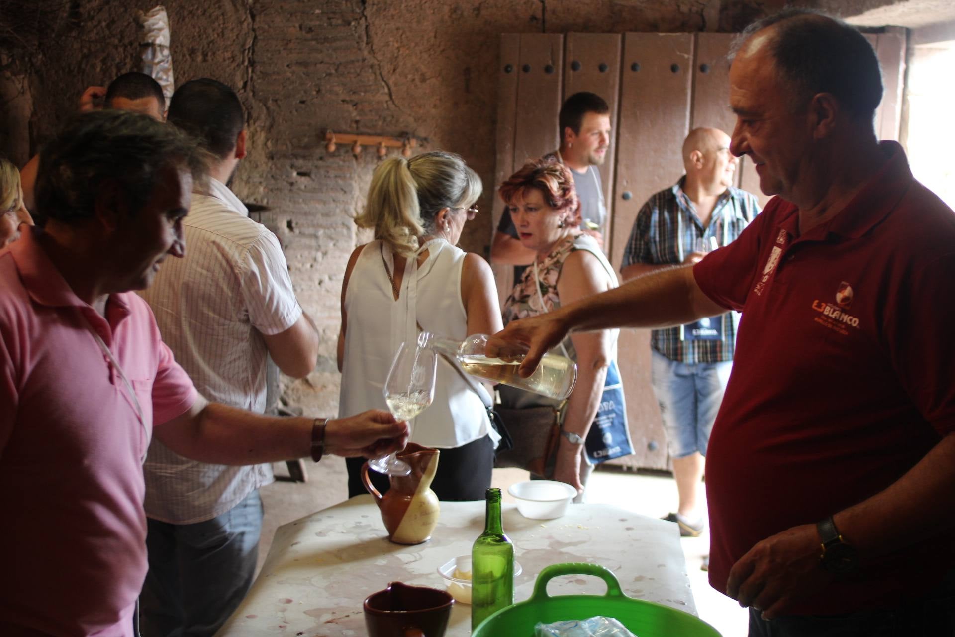 Fotos: Alberite abre las puertas de sus bodegas