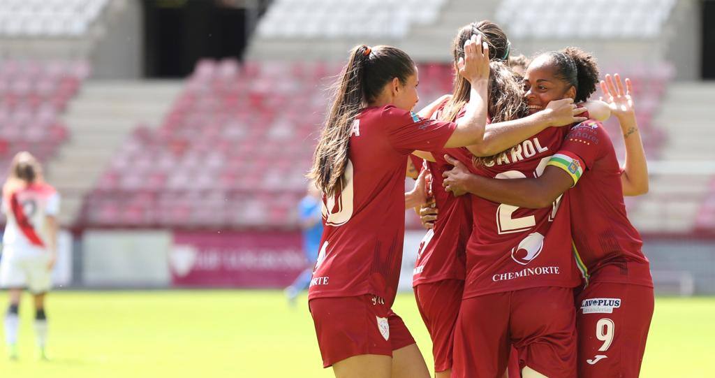 Fotos: Triunfo del EDF en su estreno