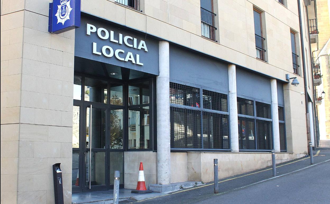 Detenida una mujer en Haro por golpear a dos policías