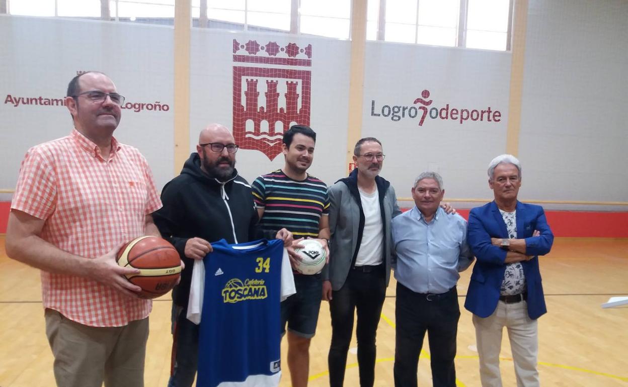 Antoñanzas afirma que los torneos municipales suponen una de las actividades más demandadas de Logroño Deporte