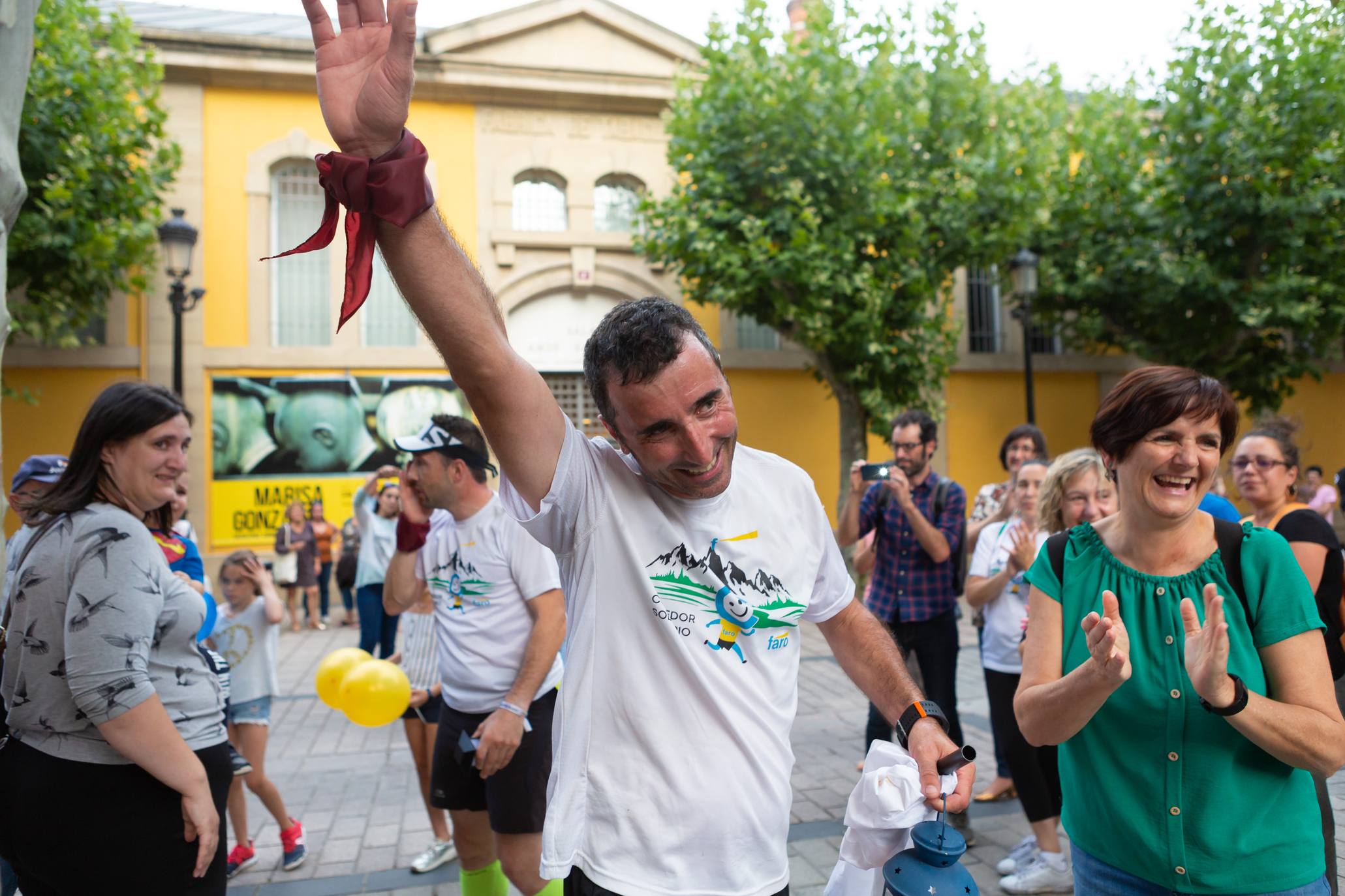 Fotos: Así ha sido la llegada del Corredor Solidario a Logroño