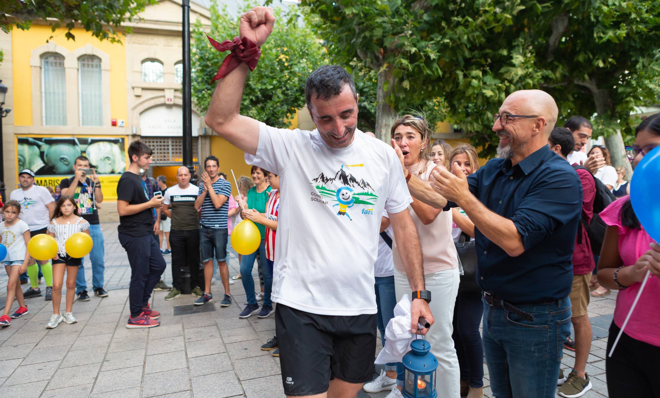 Fotos: Así ha sido la llegada del Corredor Solidario a Logroño