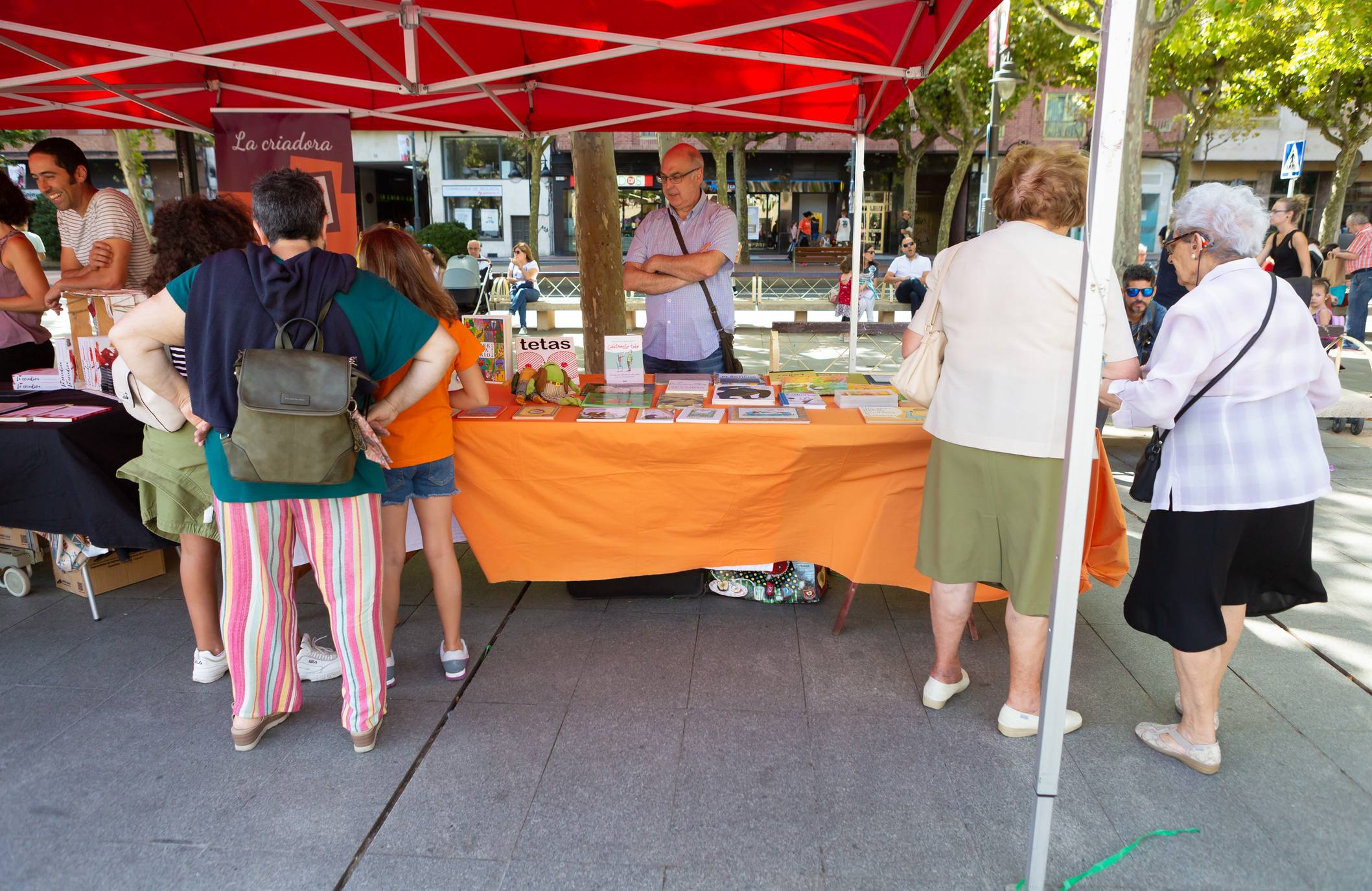 Fotos: Logroño celebra el Día del Vecino