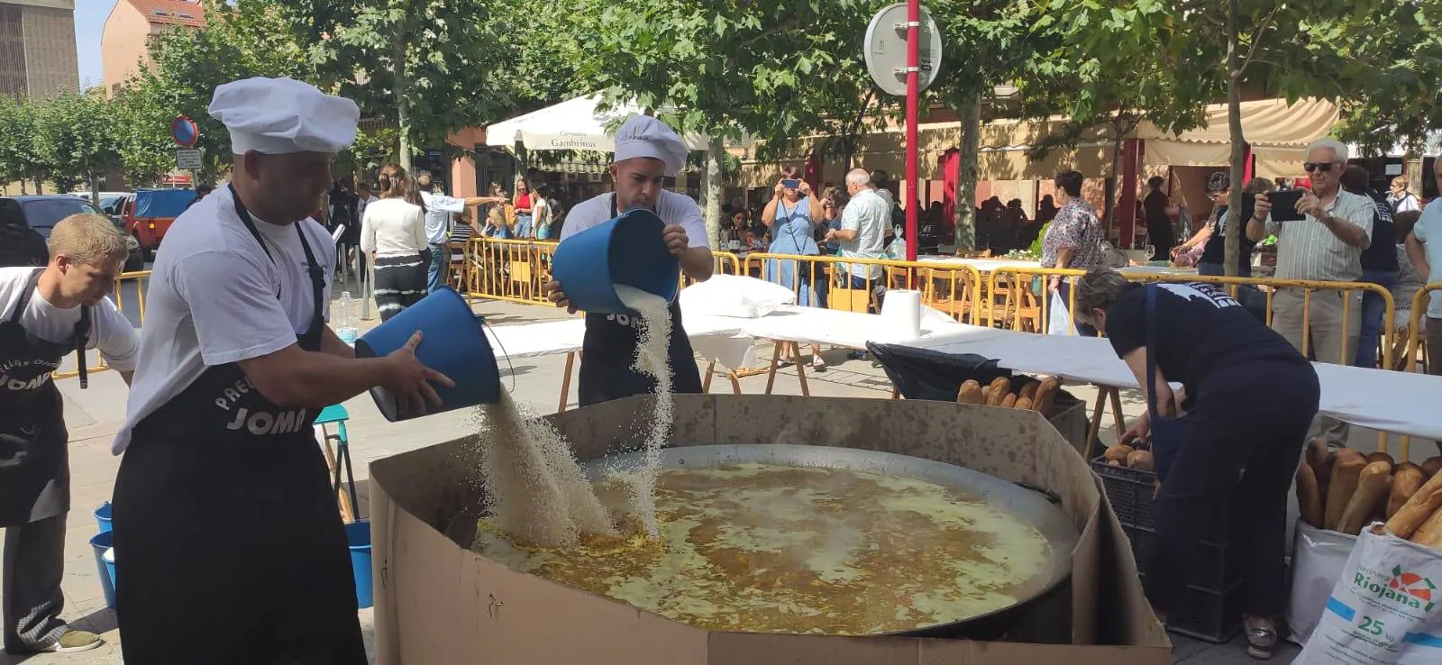 Fotos: Día de paellas en Santo Domingo