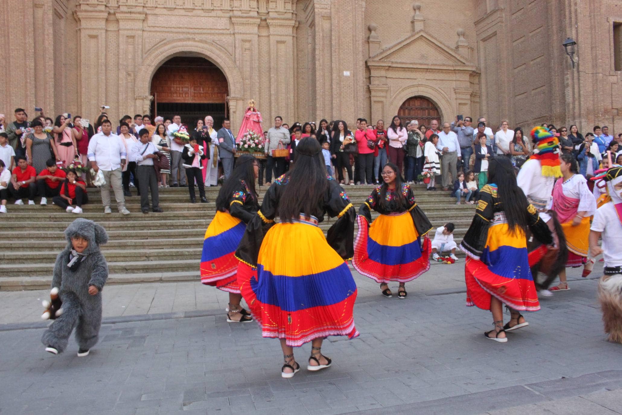 Fotos: Quince años honrando a la Virgen del Cisne en Alfaro