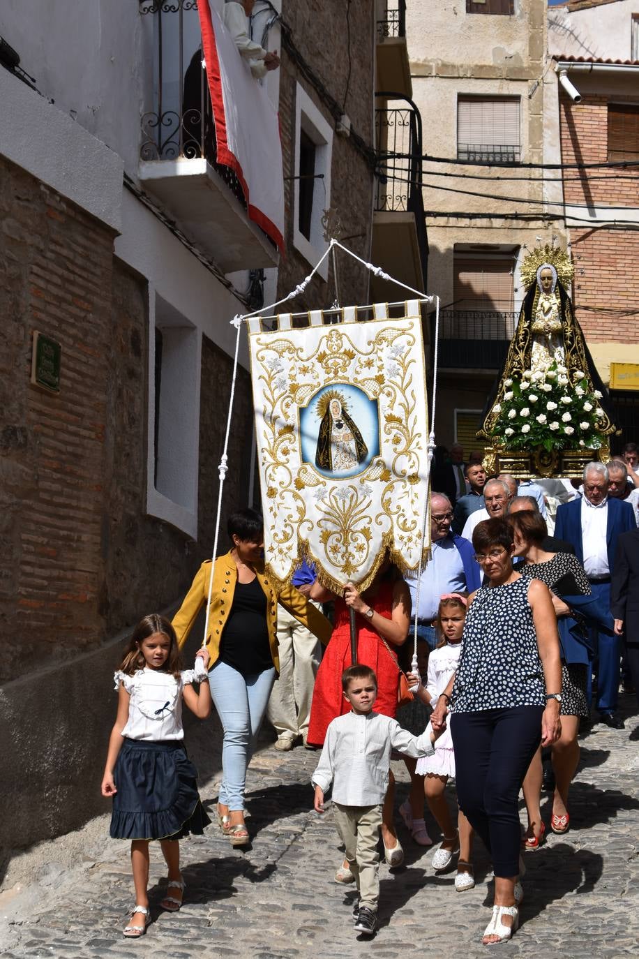 Fotos: Cornago vivió la procesión de la Virgen de la Soledad