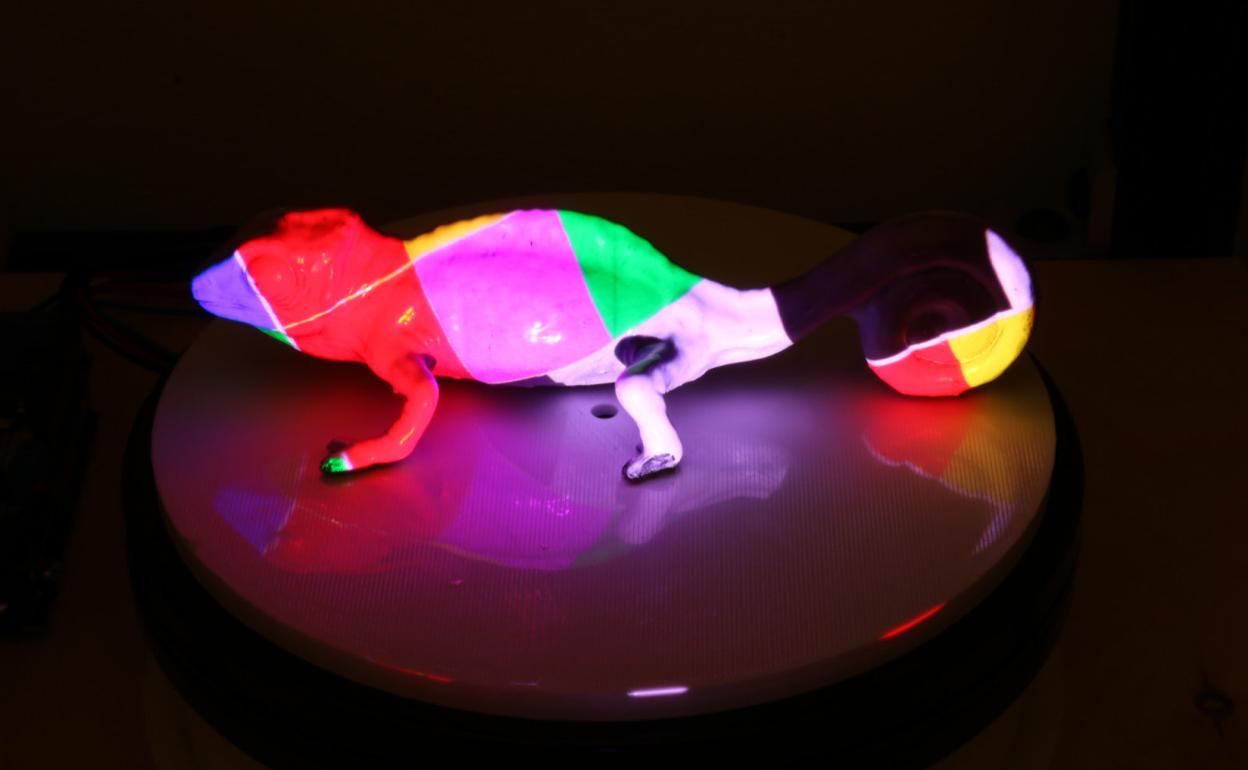 El MIT crea una tinta camaleónica que cambia de color con la luz