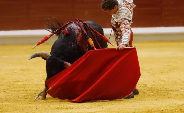 Ginés Marín, con su primero de la tarde.