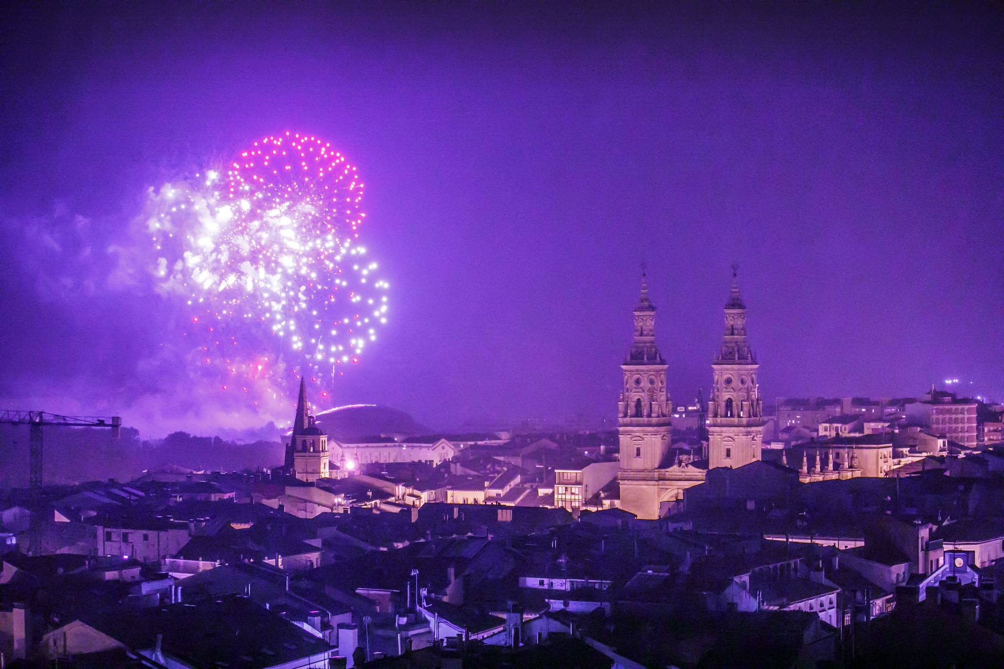 Fotos: Los fuegos artificiales del viernes 20