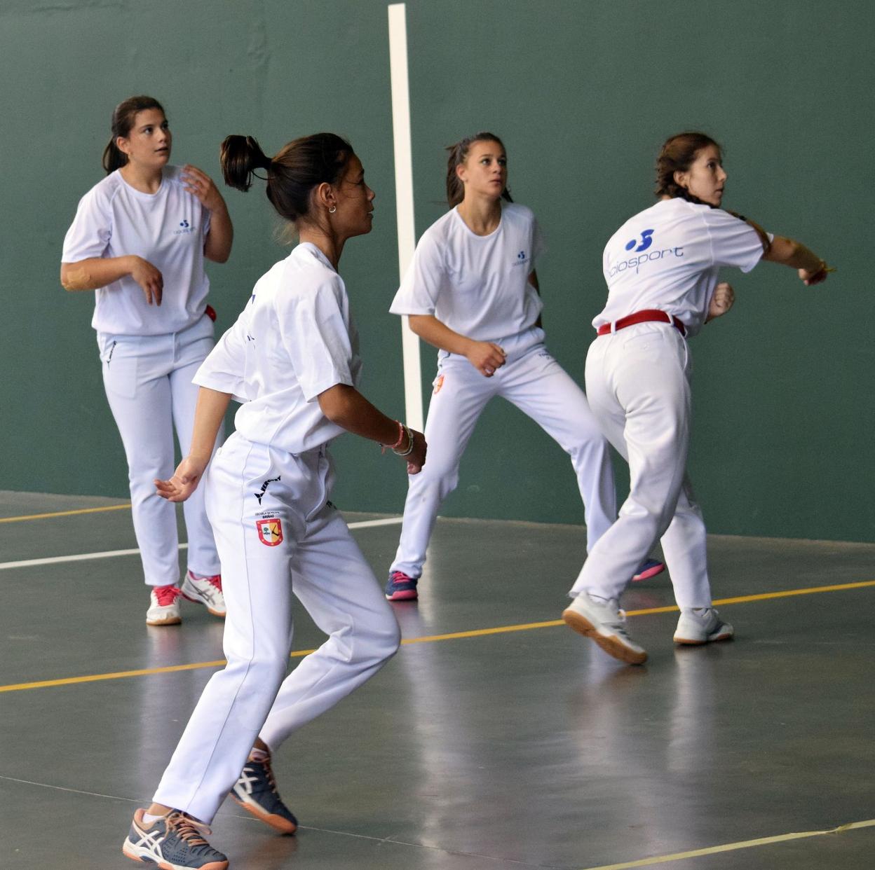 Triunfo de las Hermanas Salinas 