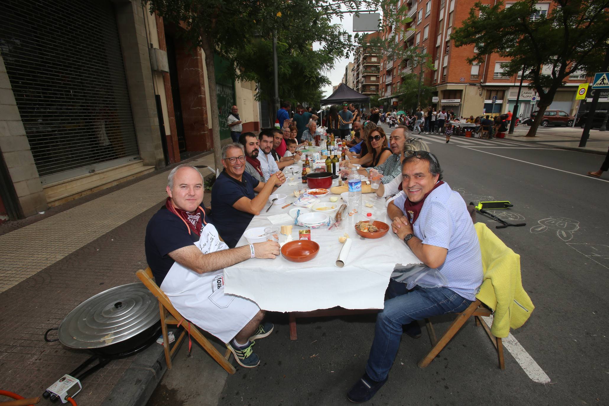 El 'XII Concurso de Calderetas' reúne a 120 grupos