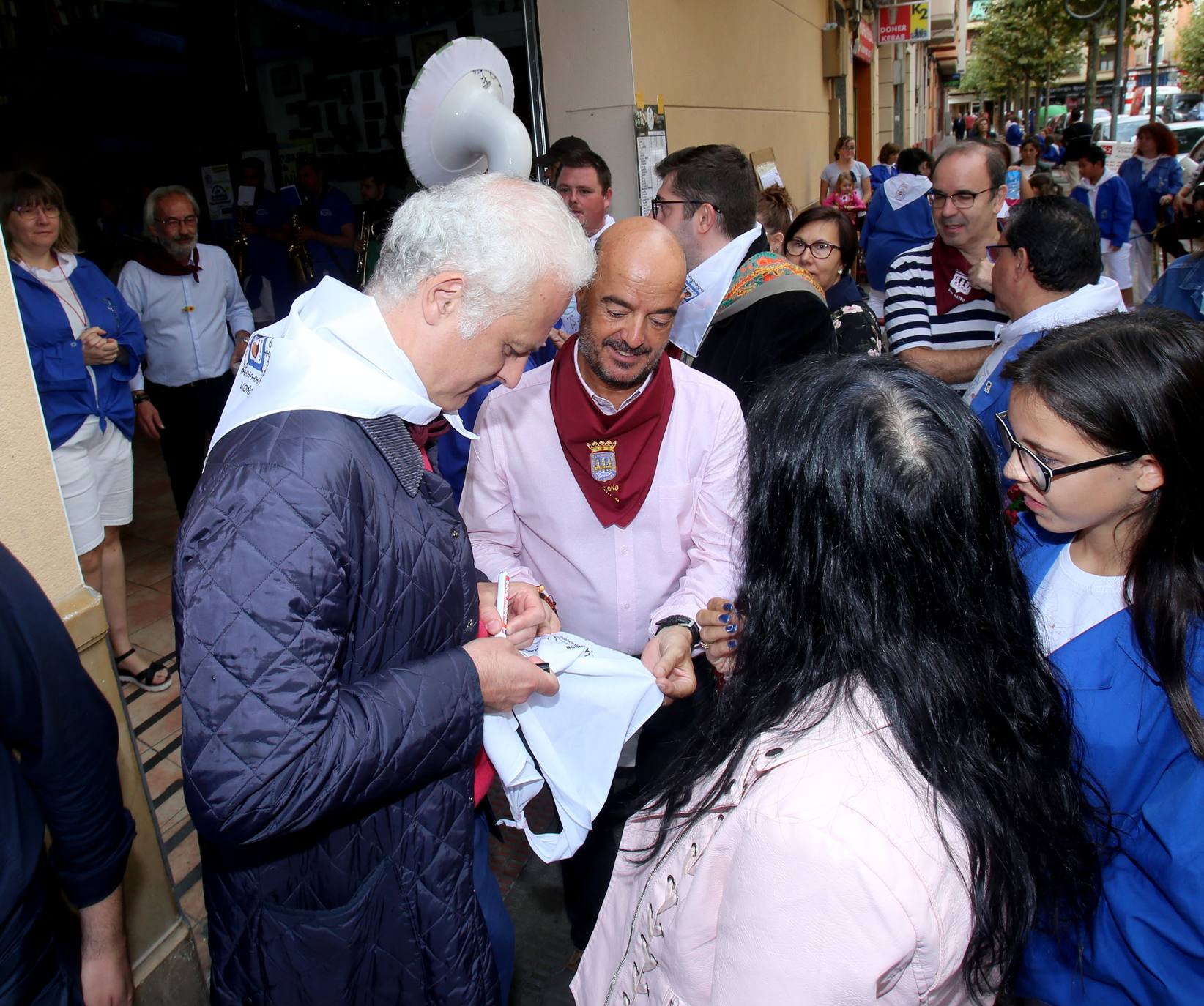 La corporación municipal ha visitado los chamizos de La Unión, Los Brincos y Áster. 