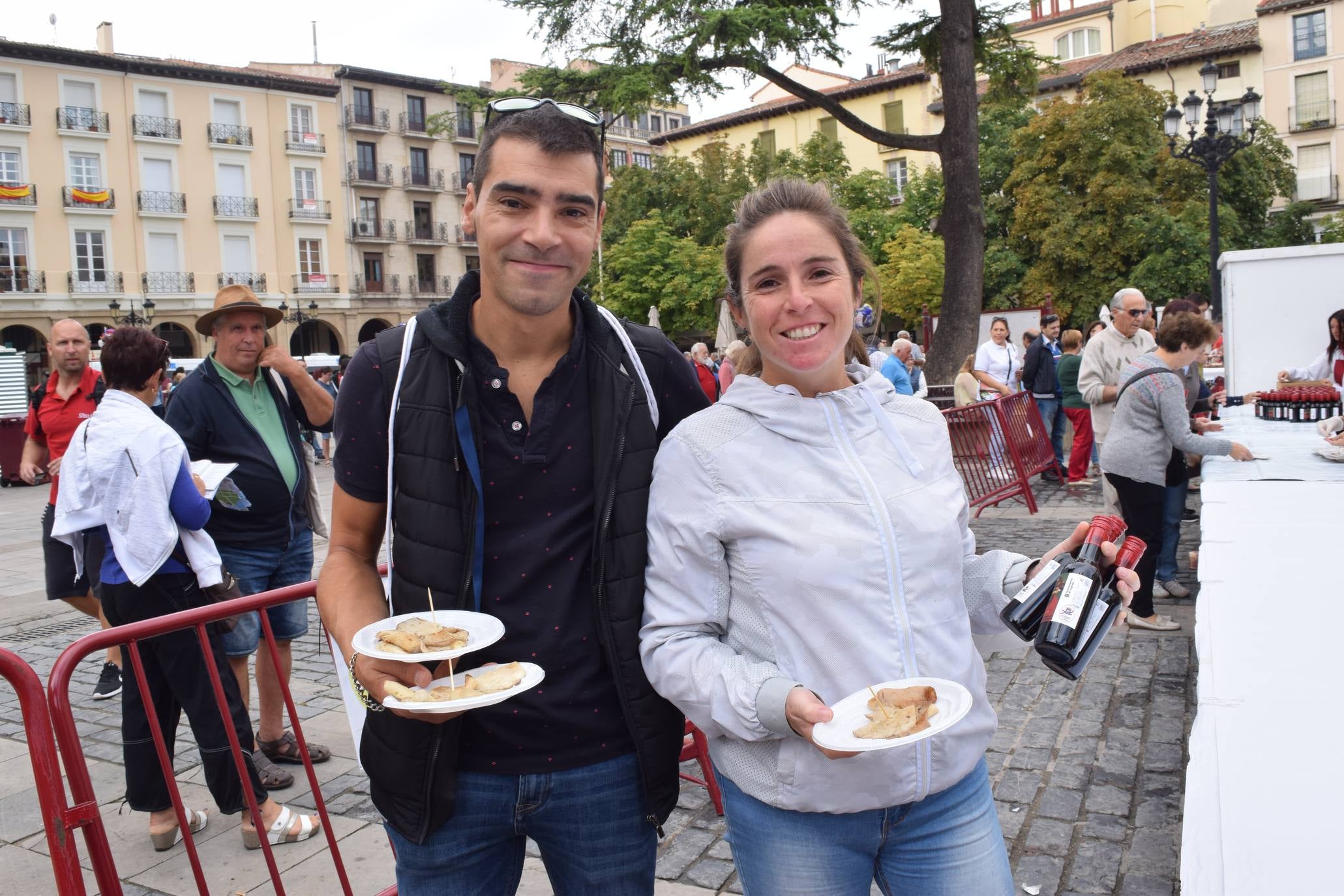 Degustación de setas y degustación de embuchados.