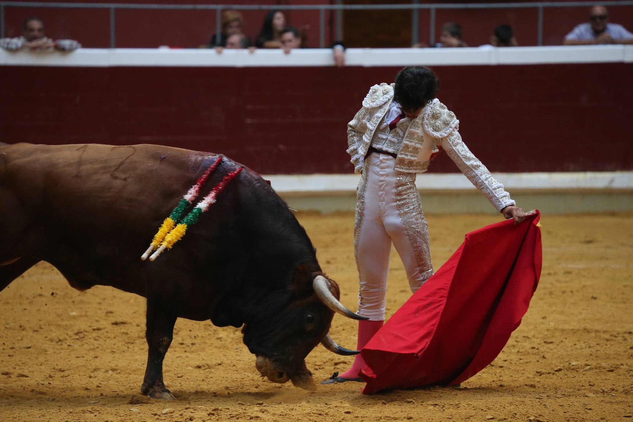 Quinta de la Feria de San Mateo con 'El Cid', Adame y Juan Leal