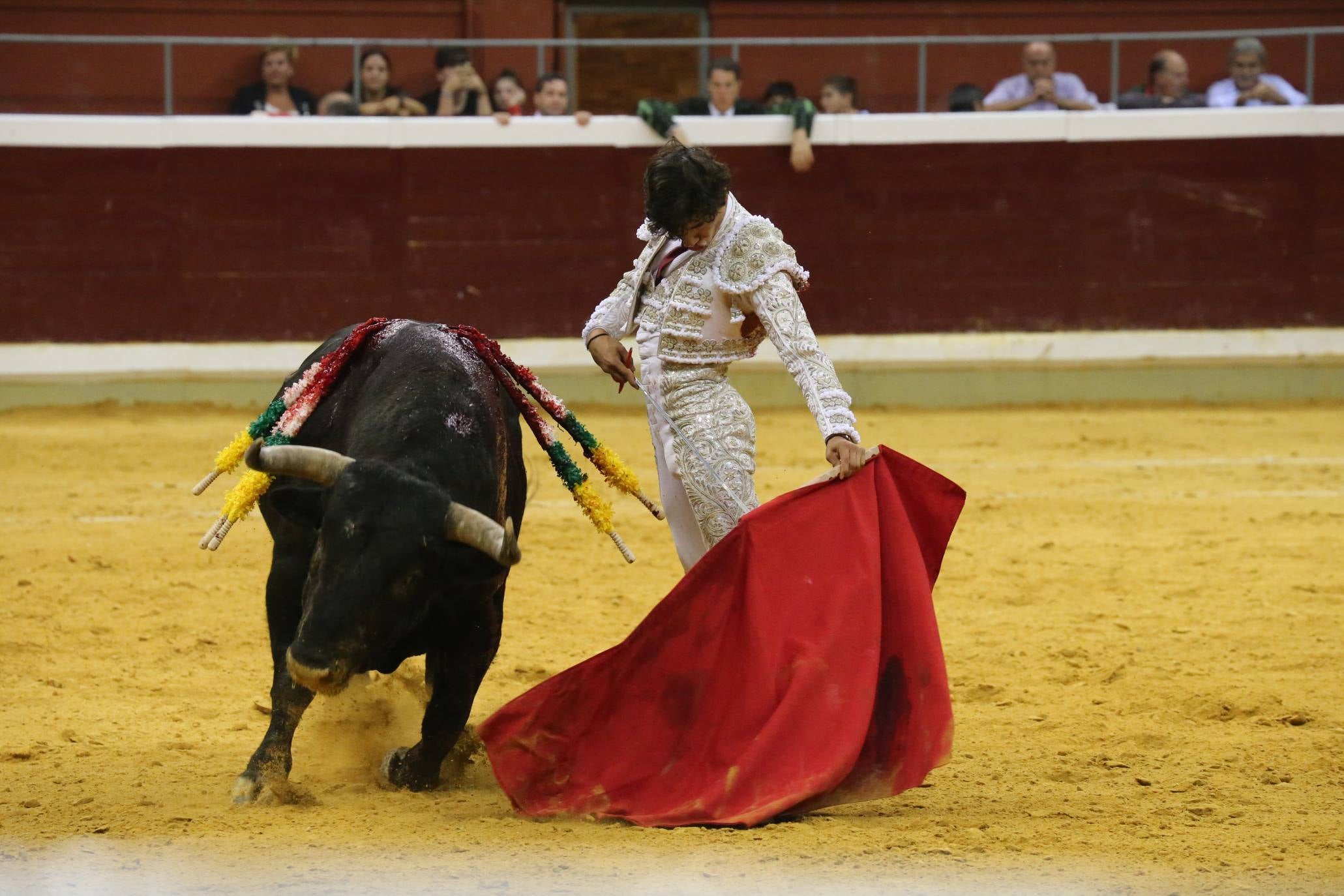 Quinta de la Feria de San Mateo con 'El Cid', Adame y Juan Leal