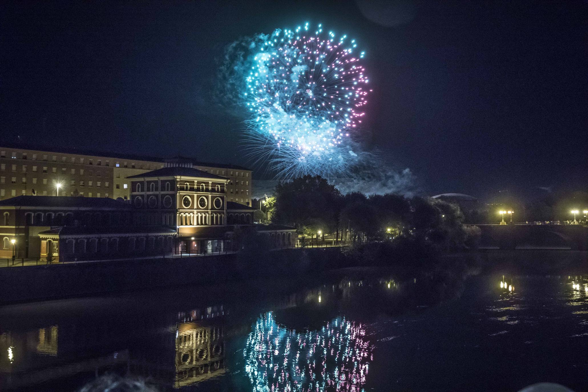 Los fuegos artificiales del jueves, ganadores del concurso