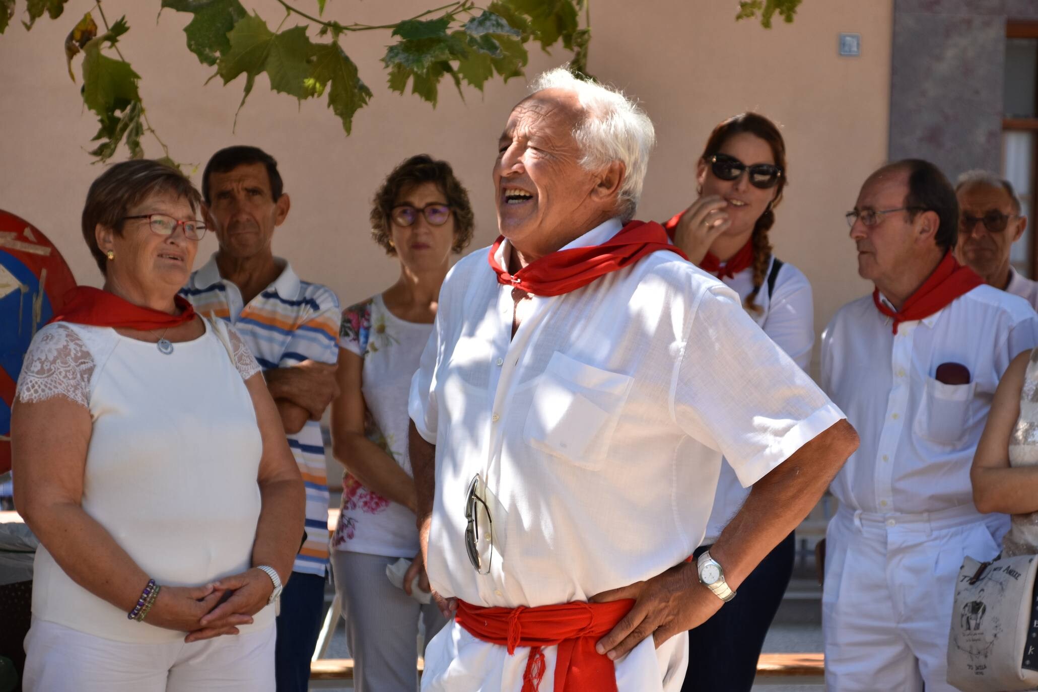 Paella, degustación y jotas, en las fiestas de San Miguel de Rincón de Soto