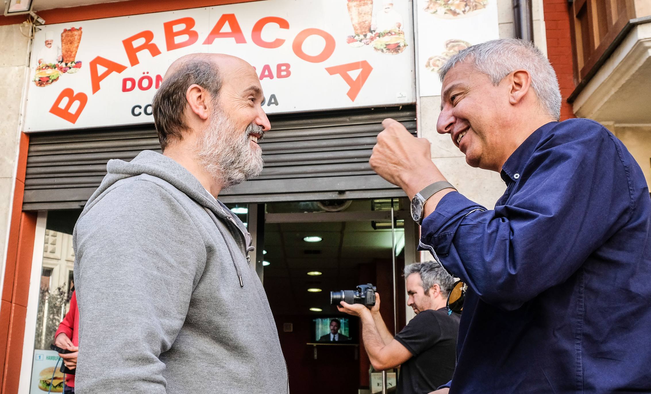 Javier Cámara rueda en Logroño su serie 'Vota Juan'