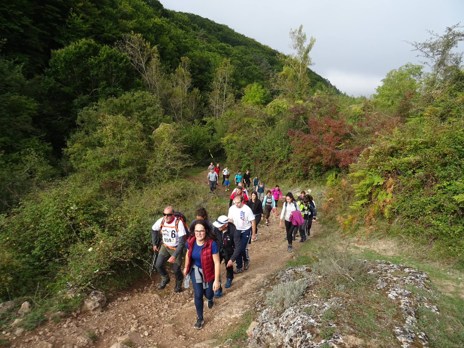 Marcha 'Caminando, ¡por la vida! celebrada en Ezcaray