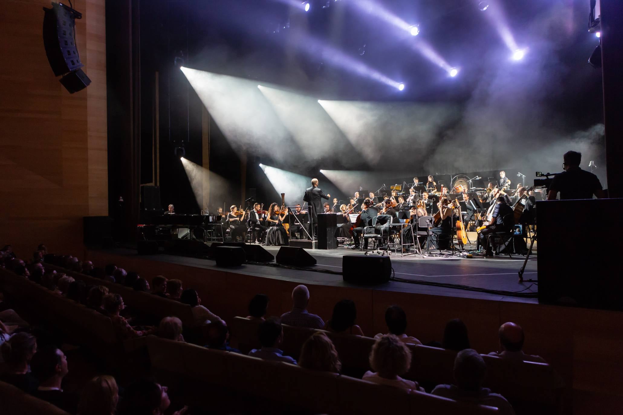 Concierto 'RESinphonico' de Raphael en Riojafórum