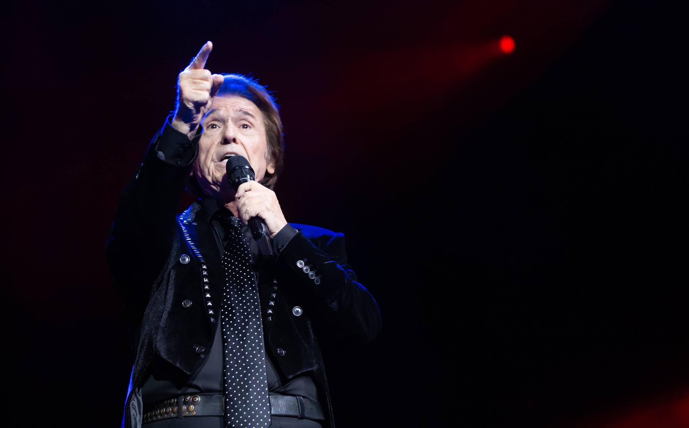 Concierto 'RESinphonico' de Raphael en Riojafórum