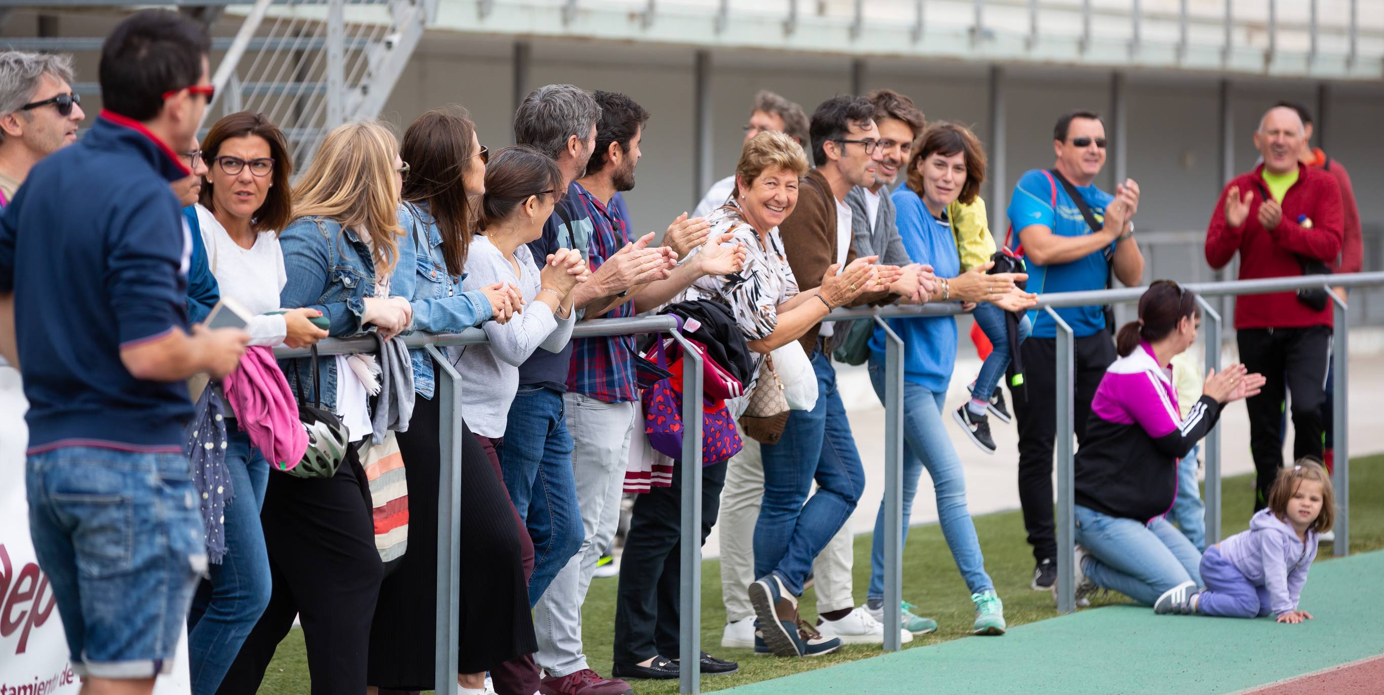 El 1.000 Popular en el Adarraga, la fiesta del atletismo 