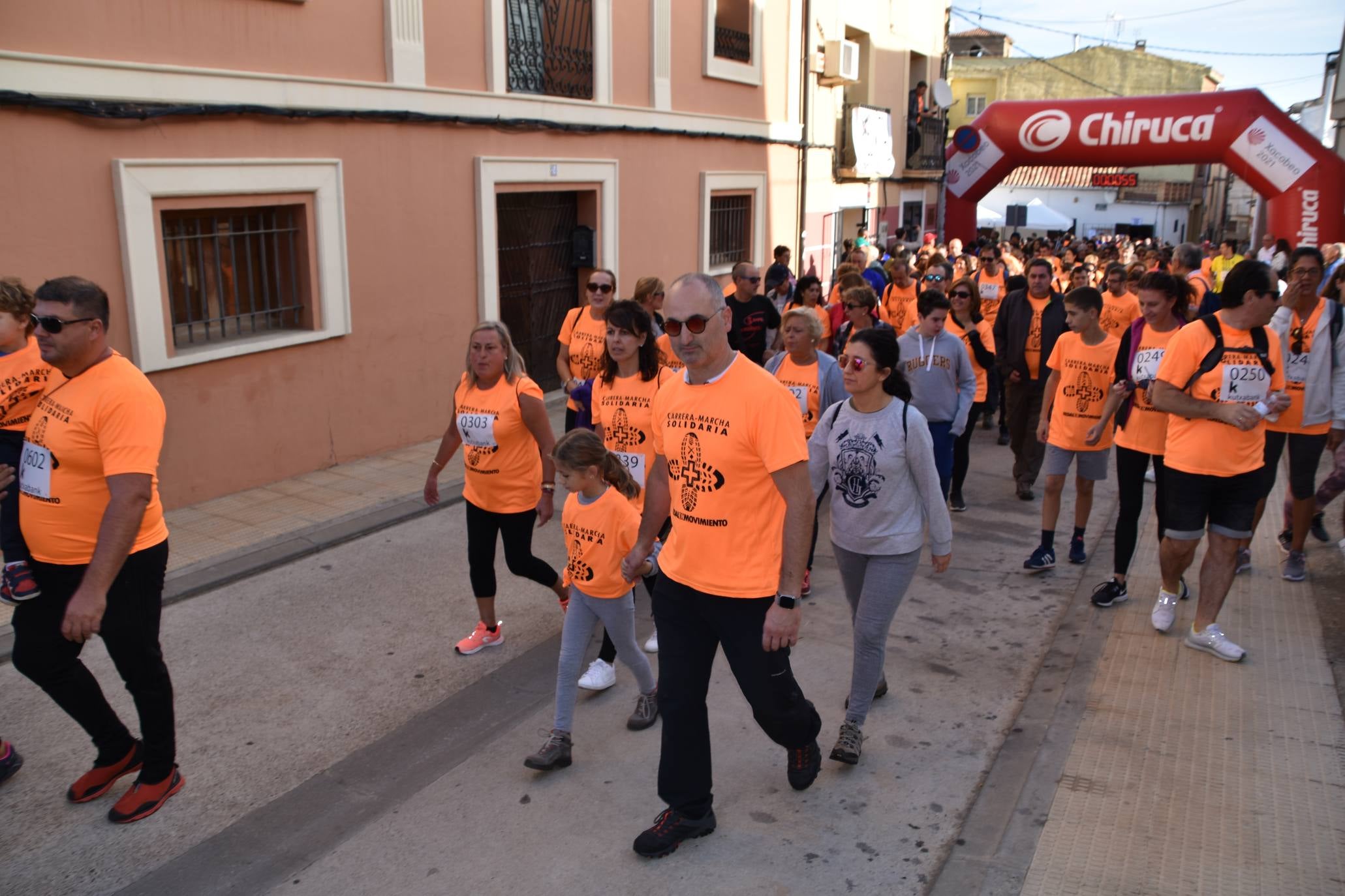 En total 821 hubo participantes entre las tres de los cuales la mayor parte, 658 personas, participaron en la marcha de 11.5 kilómetros por un circuito rural