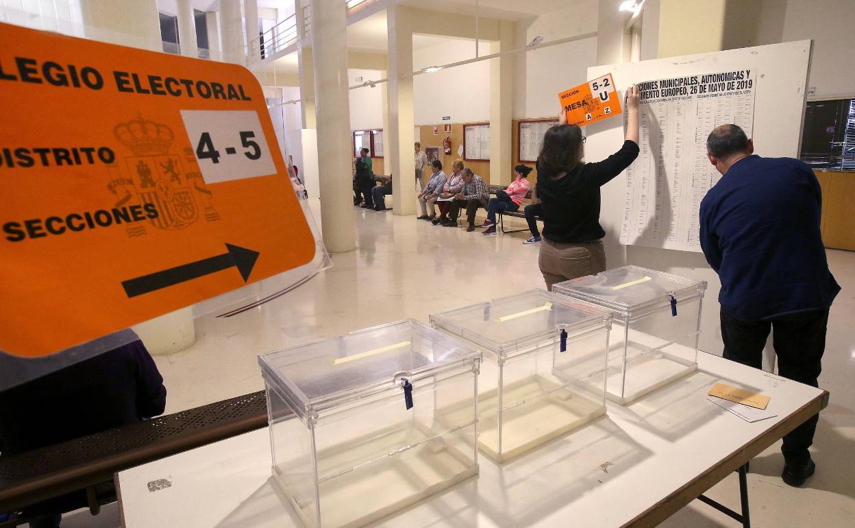 Hoy se celebra en el Ayuntamiento de Logroño el sorteo para la formación de las mesas electorales