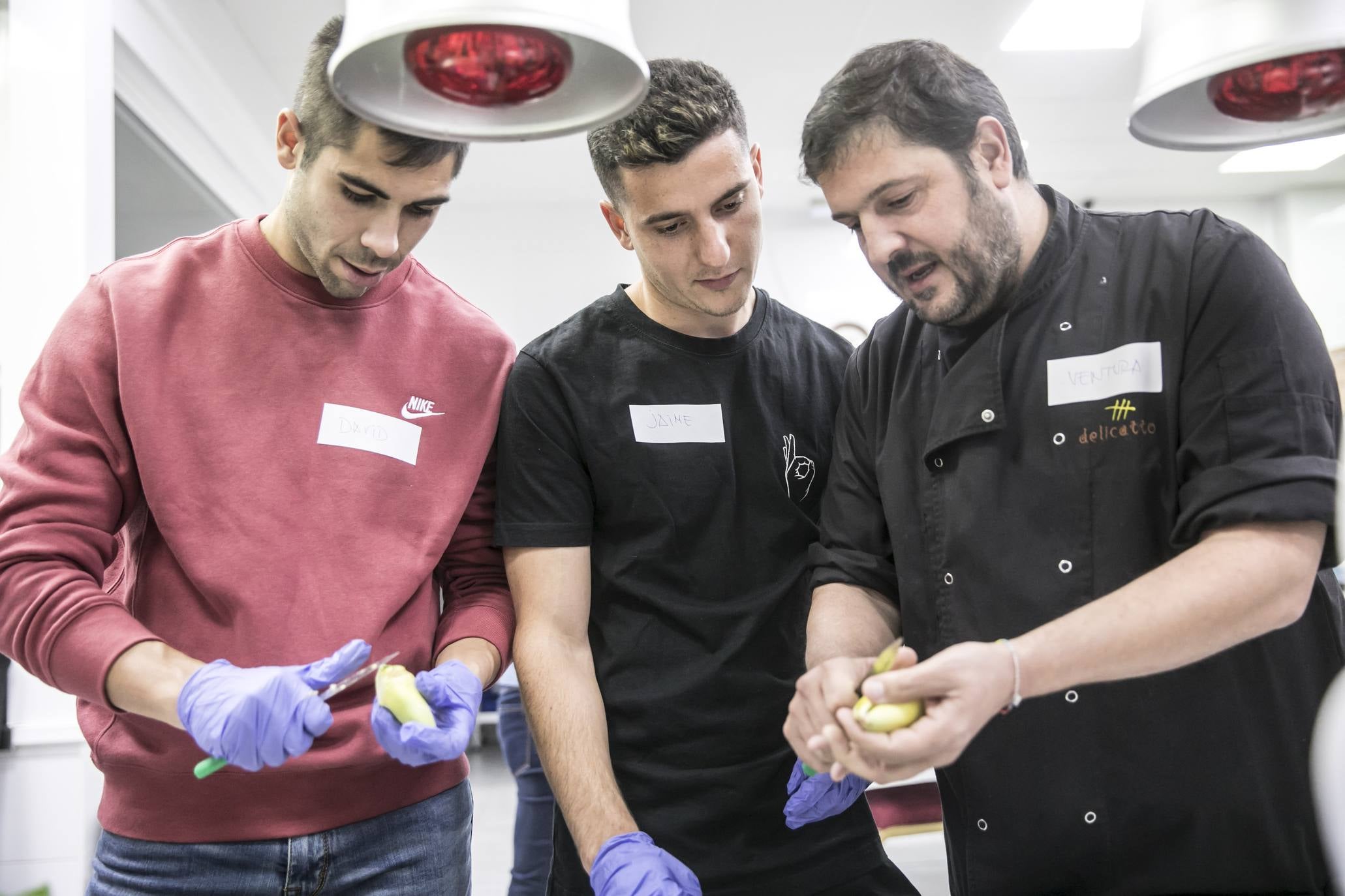 Varios jugadores del bloque blanquirrojo han participado en la iniciativa. 