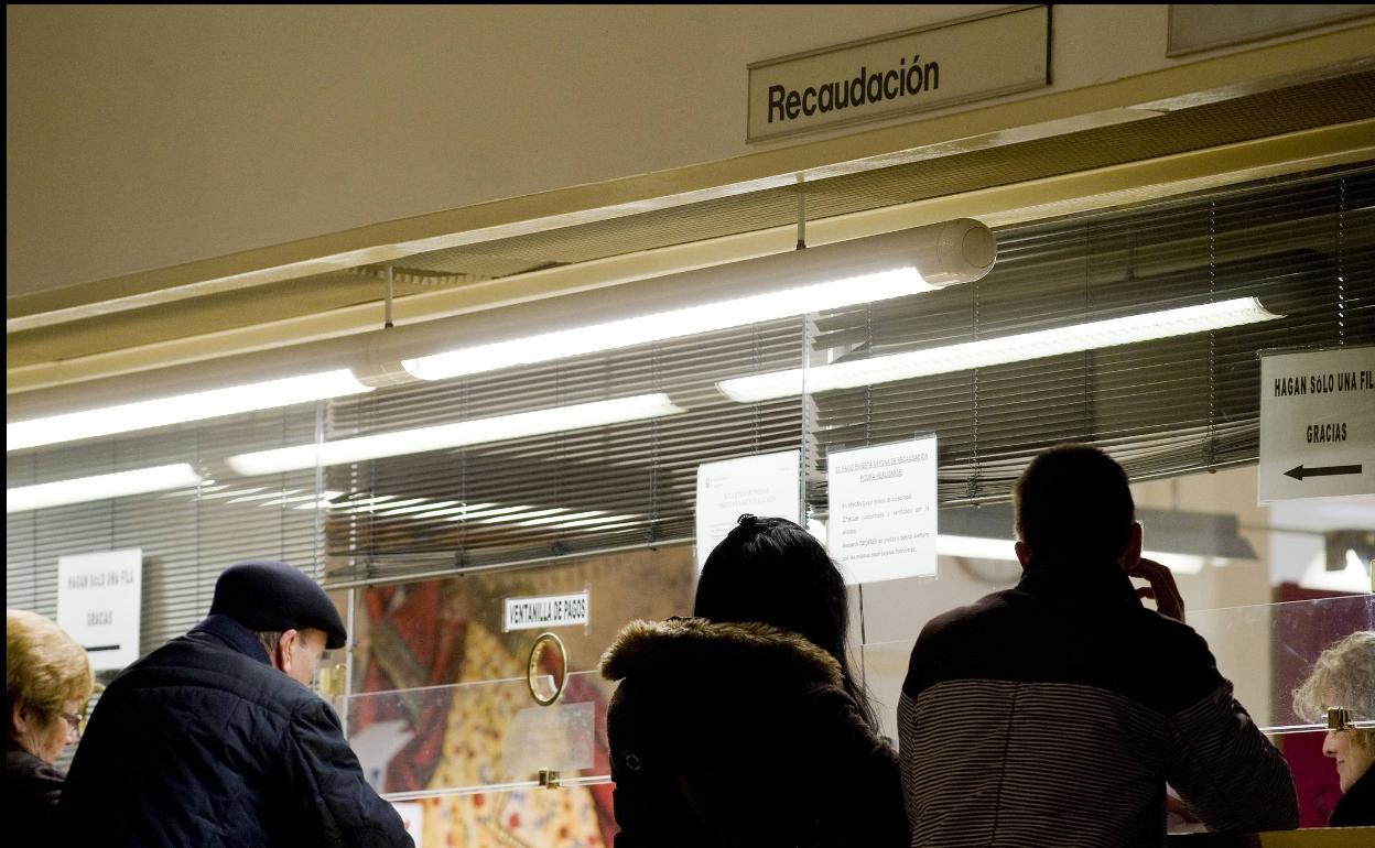 La FER pide al Ayuntamiento de Logroño que no acuda a la subida de impuestos