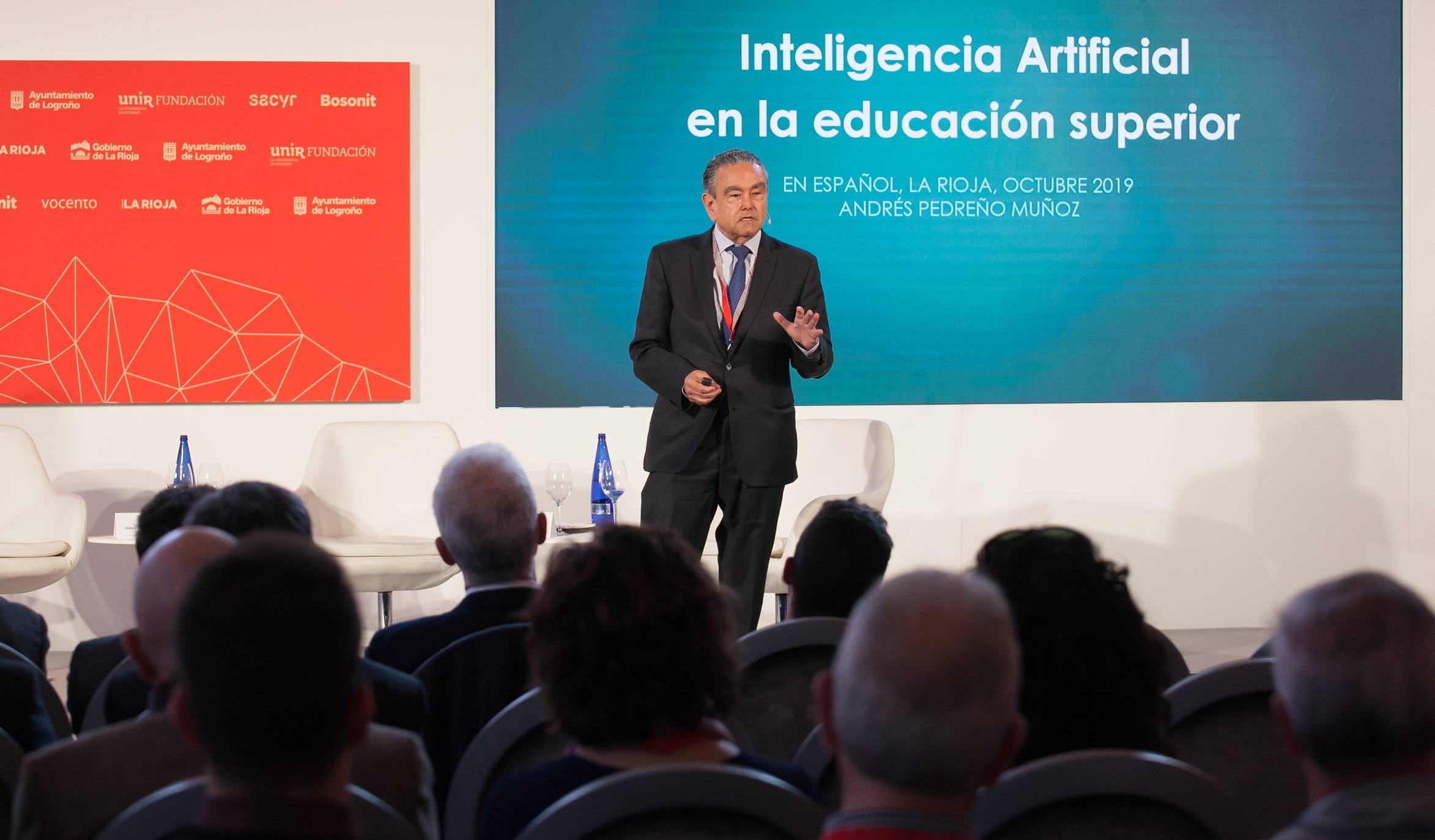 Jornada sobre Innovación e inteligencia artificial en Futuro en Español en el Círculo Logroñés